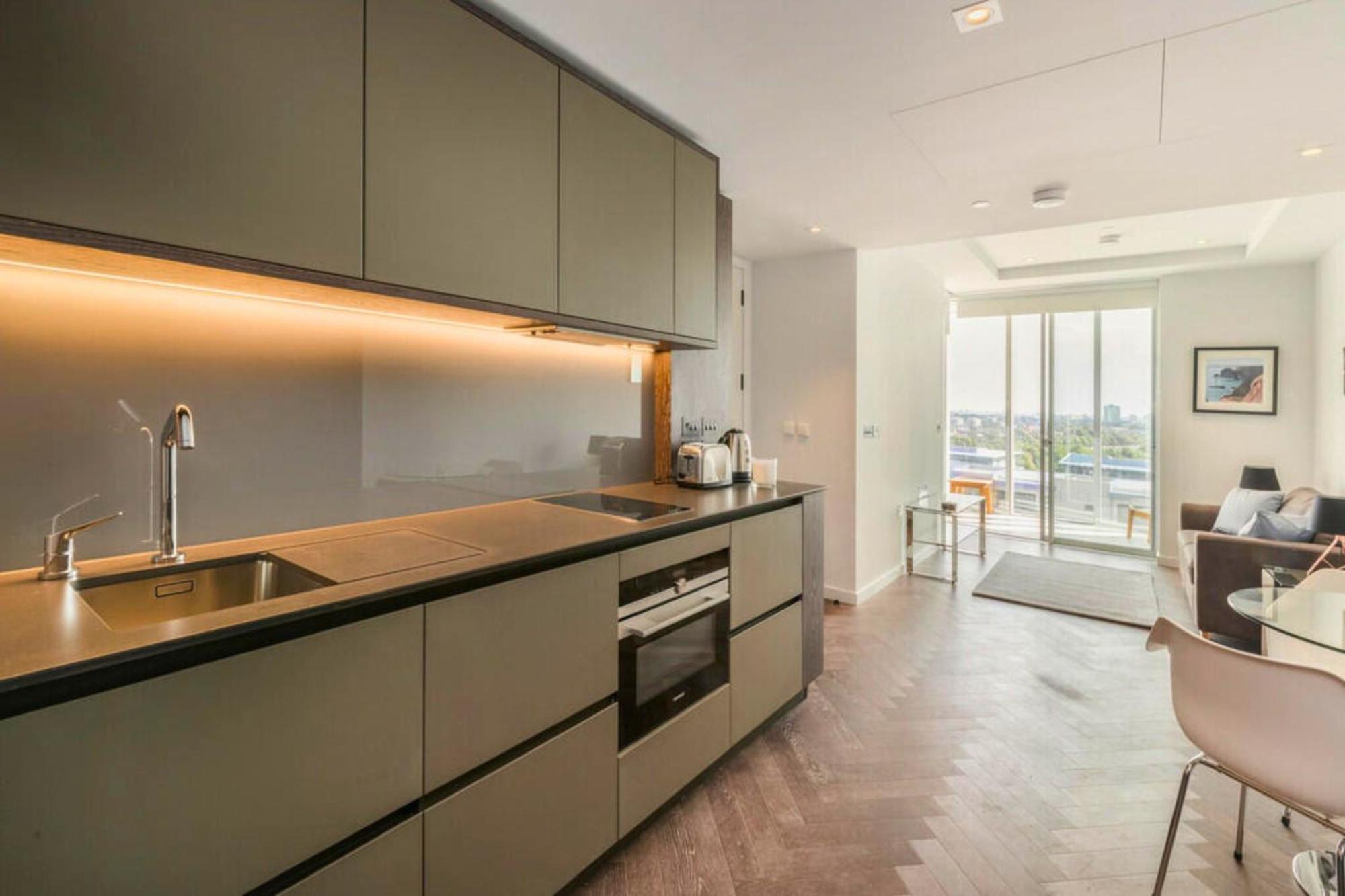 Battersea Power Station - Winter Garden Balcony & 1Gb Wifi - Luxurylondonstays ภายนอก รูปภาพ